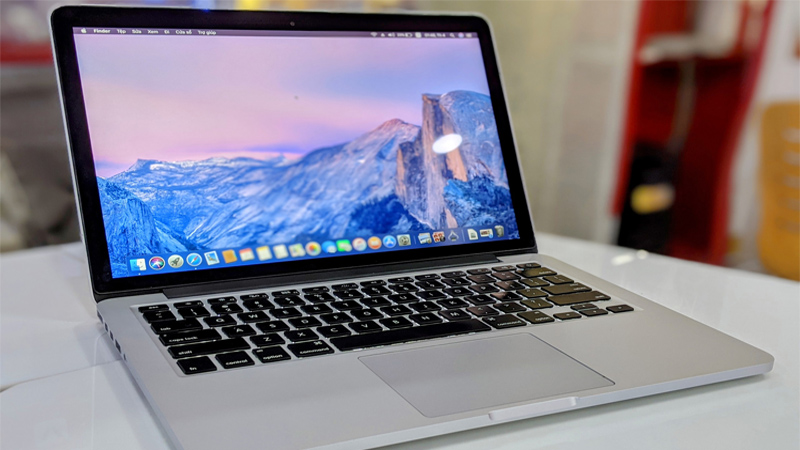 Macbook Pro 2015 củ giá tốt tại tp hcm